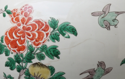 Un vase de forme yenyen en porcelaine de Chine famille verte, Kangxi